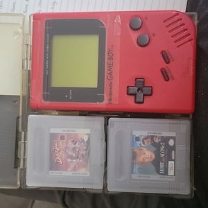 Nintendo GameBoy Red with 5 games and 4 original manuals